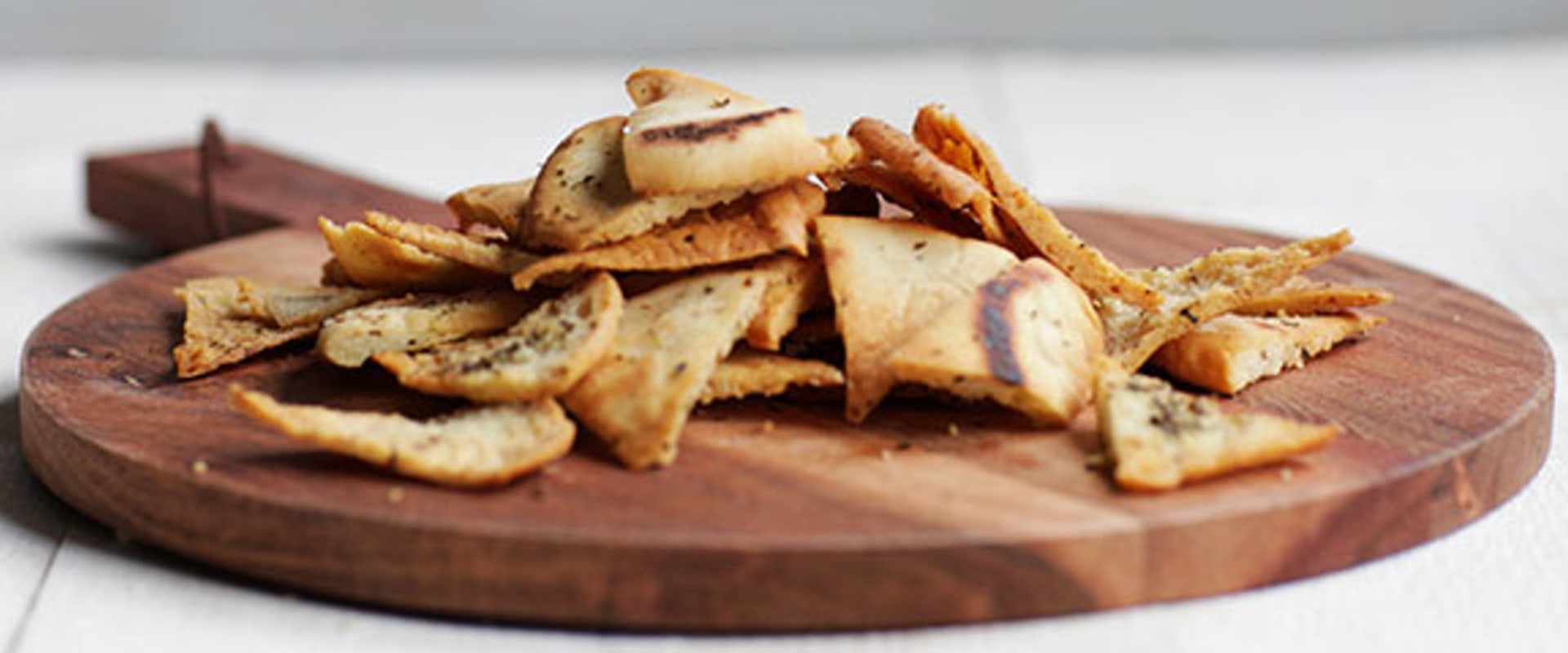 Vegan Crackers and Chips: A Delicious Appetizer
