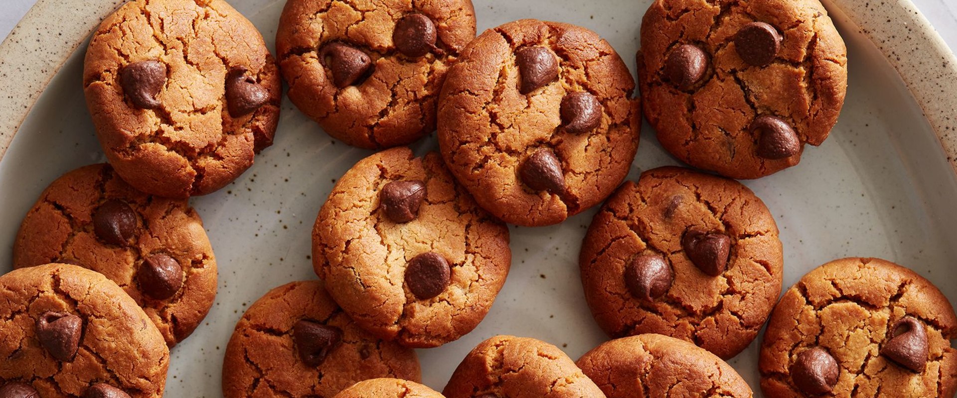 Low-Fat Desserts: Deliciously Healthy Treats